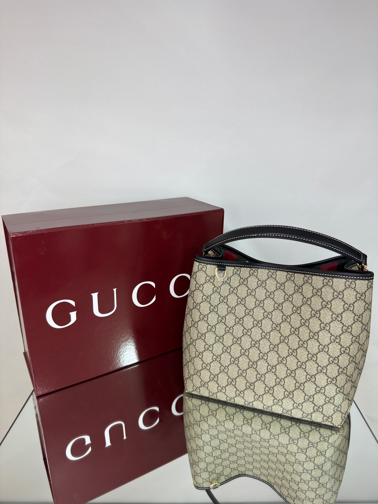 Gucci GG Emblem Medium Bucket Bag – Beige & Black
