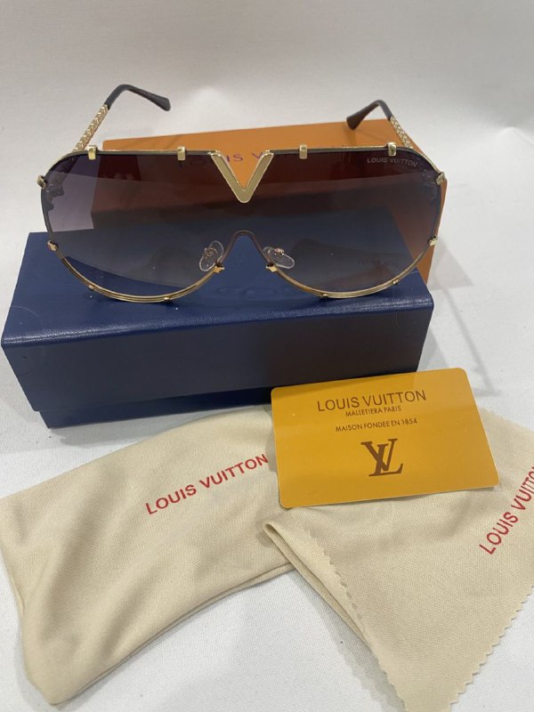 LOUIS VUITTON SUNGLASSES