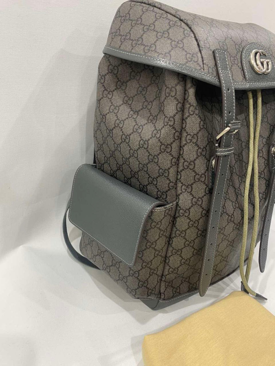 GUCCI ΓΚΡΙ LEATHER BACKPACK