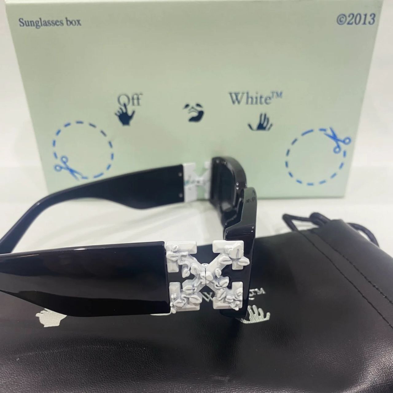 OFF WHITE SUNGLASSES