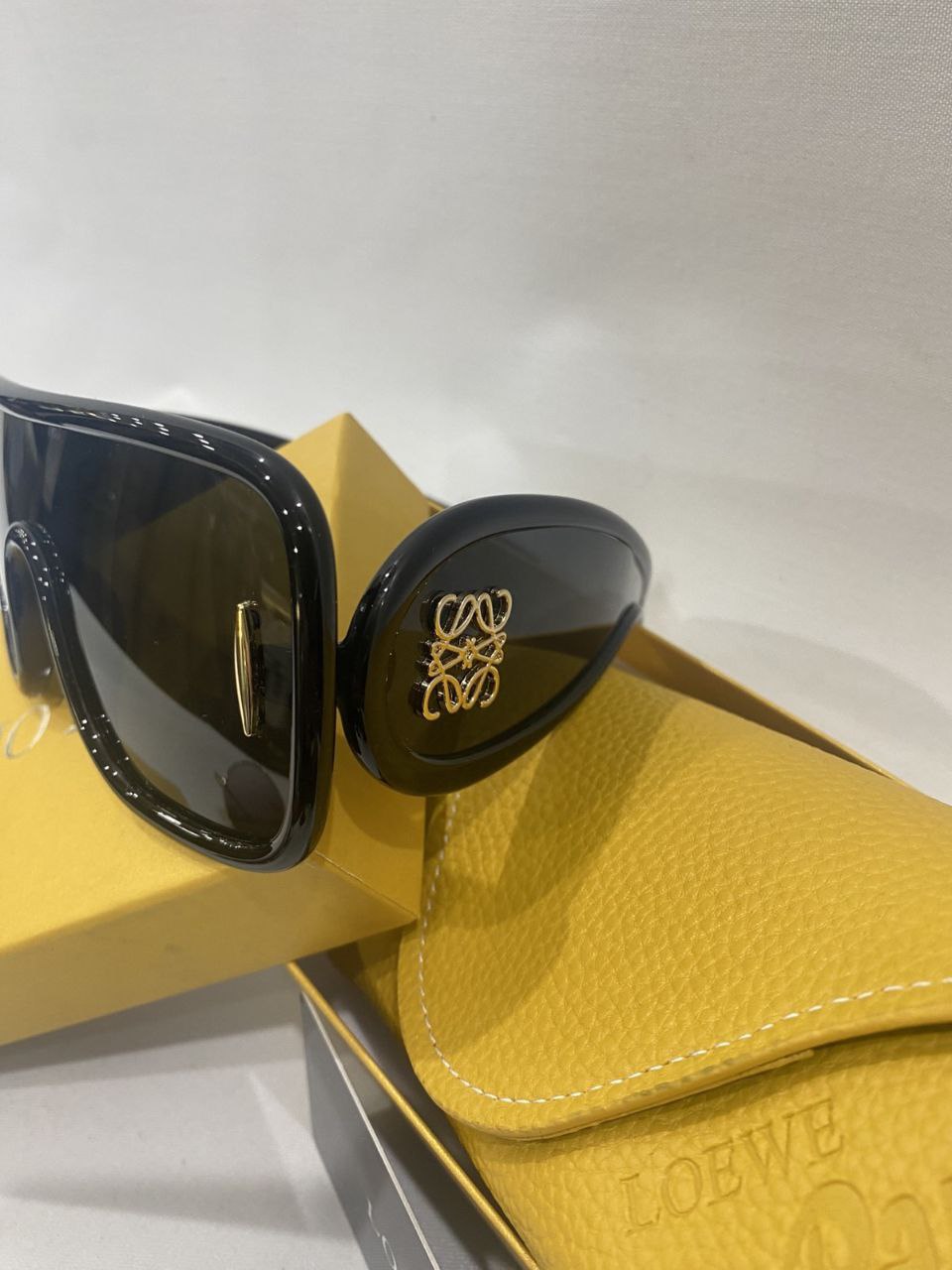 LOEWE SUNGLASSES