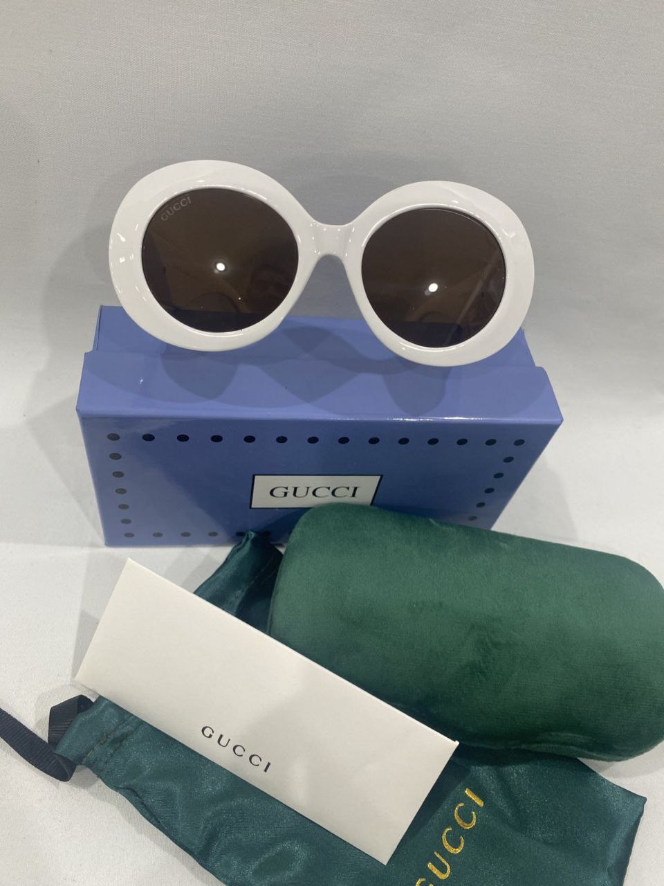 GUCCI SUNGLASSES