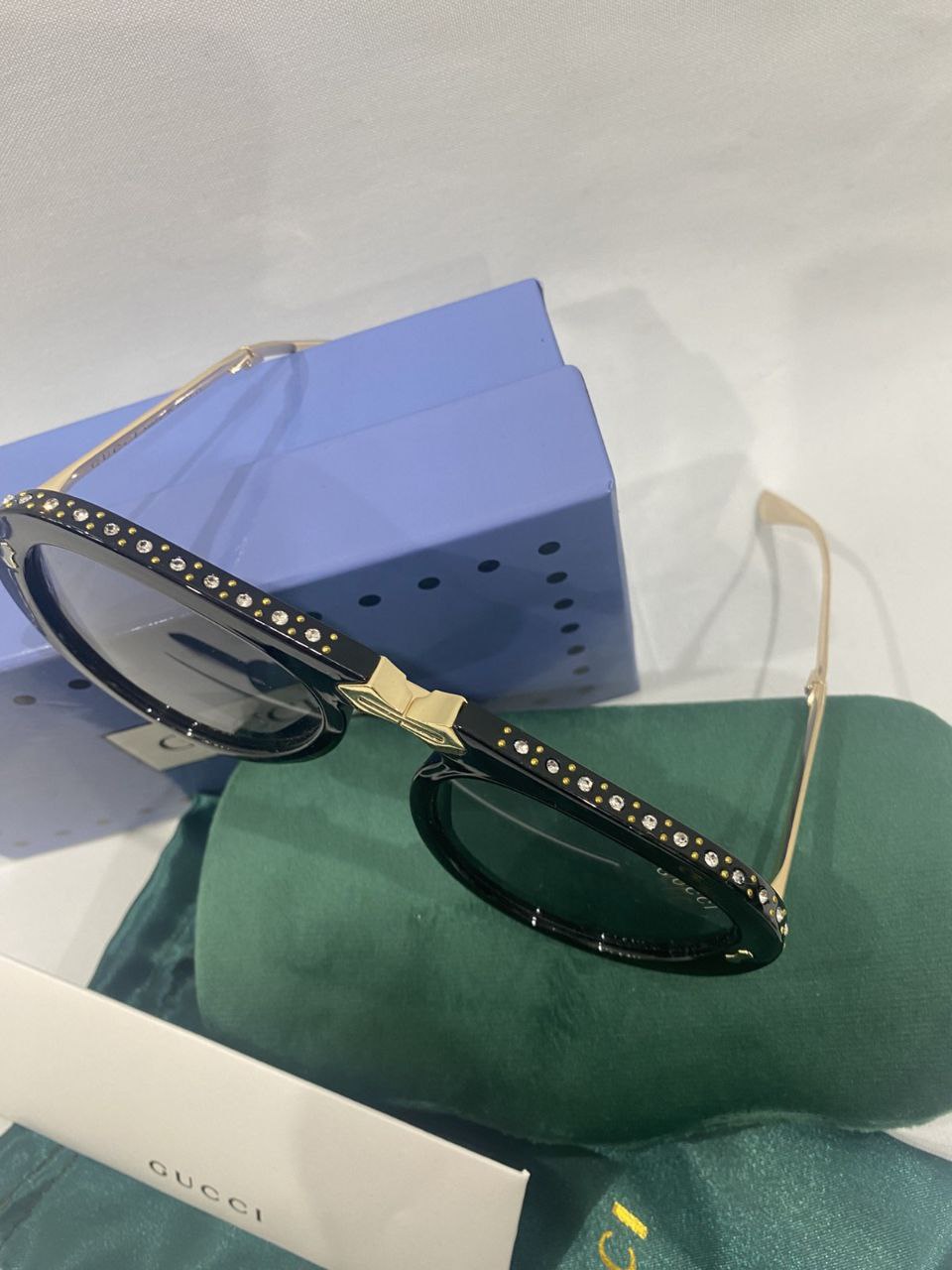 GUCCI SUNGLASSES