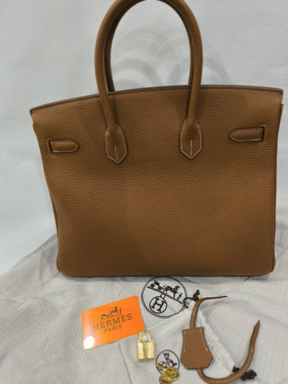 Hermès Birkin 40 Taba Leather Handbag
