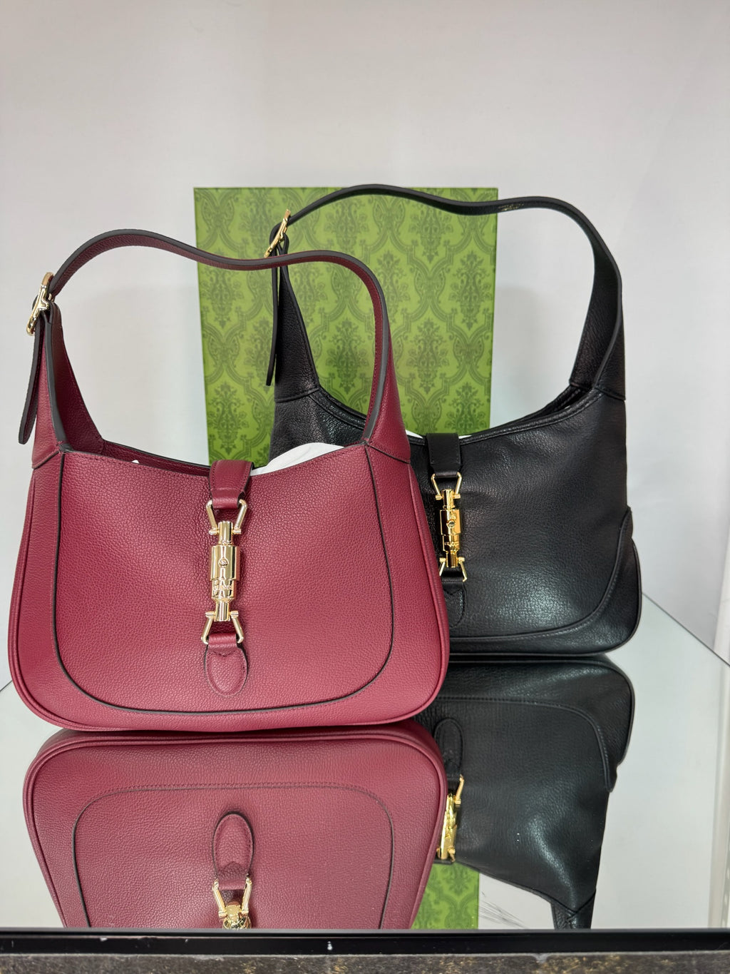 Gucci Jackie 1961 Grain Leather Shoulder Bag (Burgundy & Black)