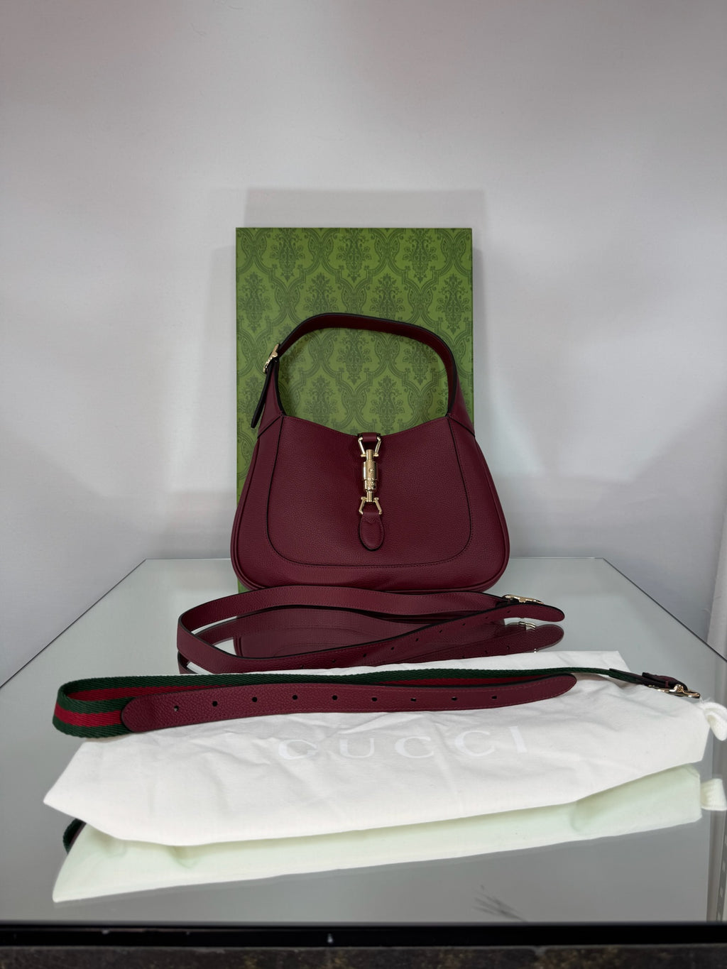 Gucci Jackie 1961 Grain Leather Shoulder Bag (Burgundy & Black)