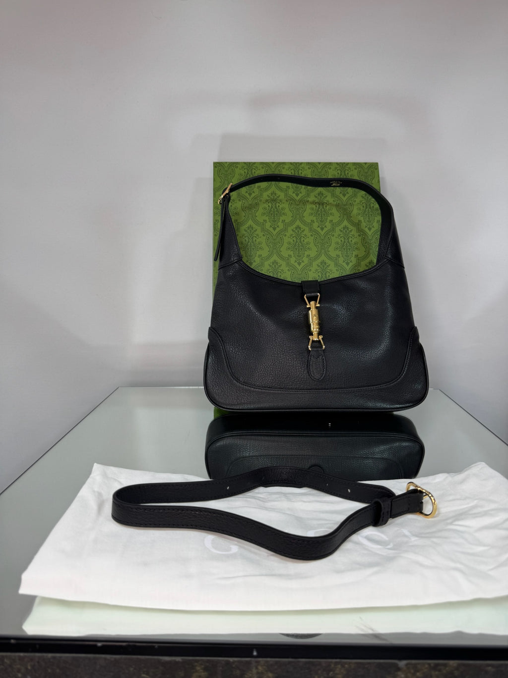 Gucci Jackie 1961 Grain Leather Shoulder Bag (Burgundy & Black)