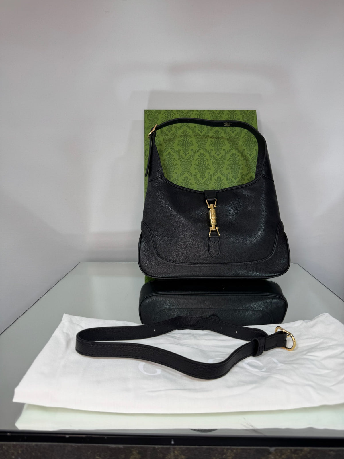 Gucci Jackie 1961 Grain Leather Shoulder Bag (Burgundy & Black)