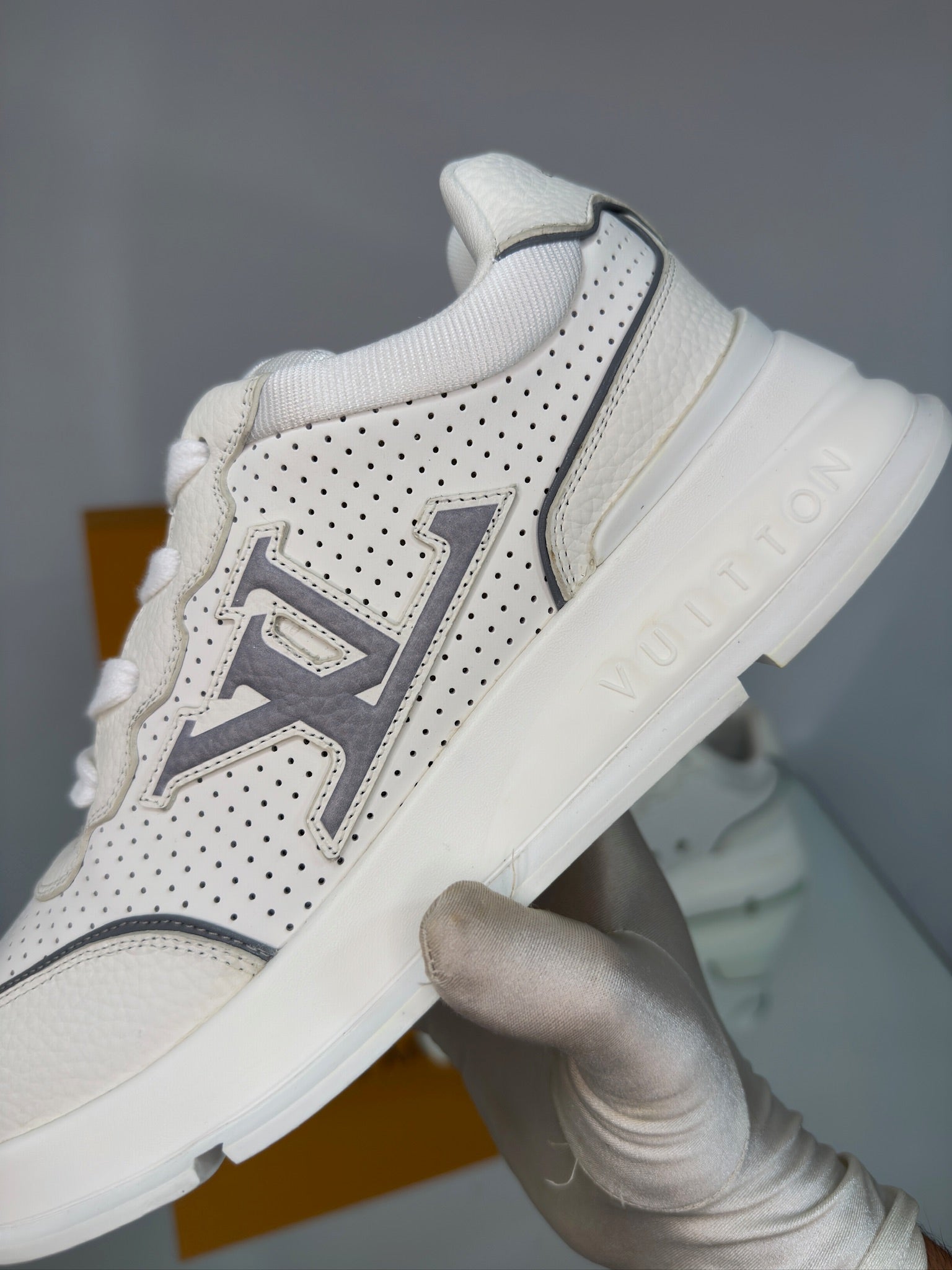 Louis Vuitton Classic Sneaker – White & Grey