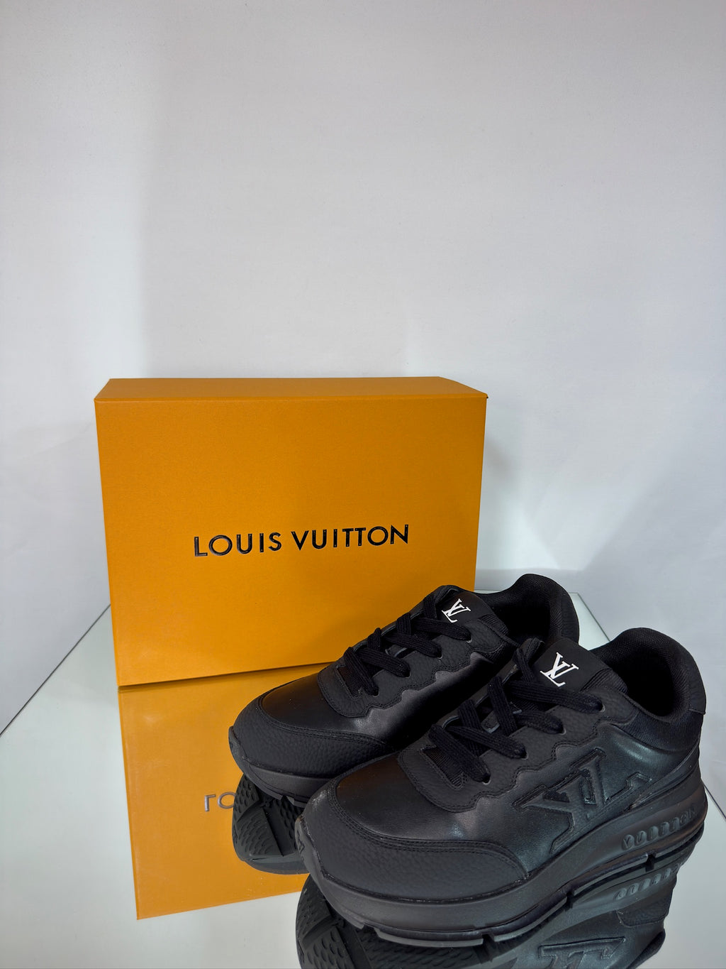 Louis Vuitton Classic Sneaker – Black Leather