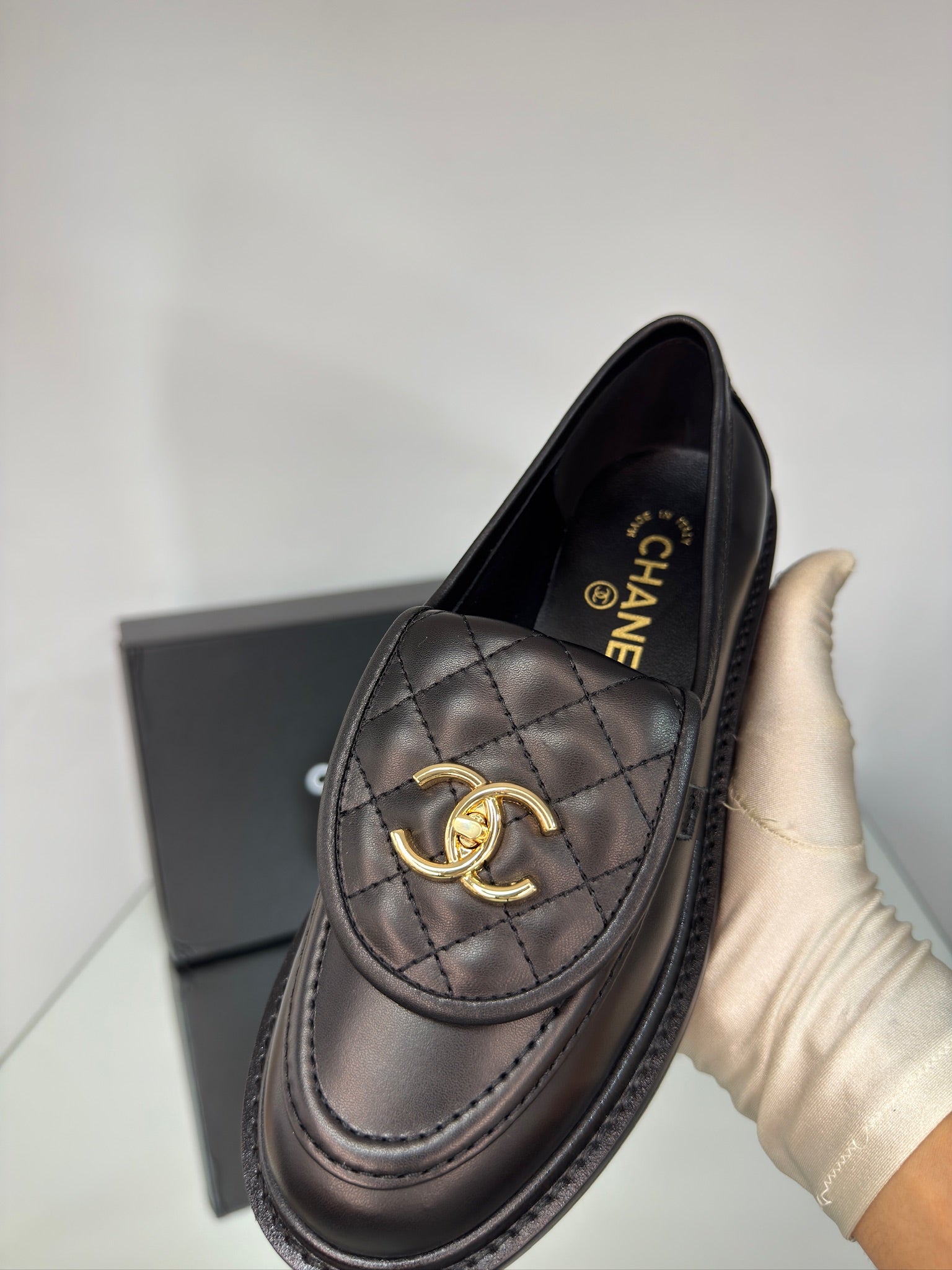 Chanel Leather Moccasins – CC Logo