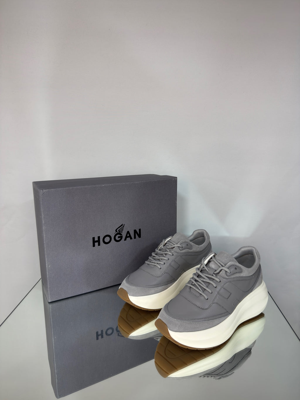 Hogan H696 Sneakers – Grey