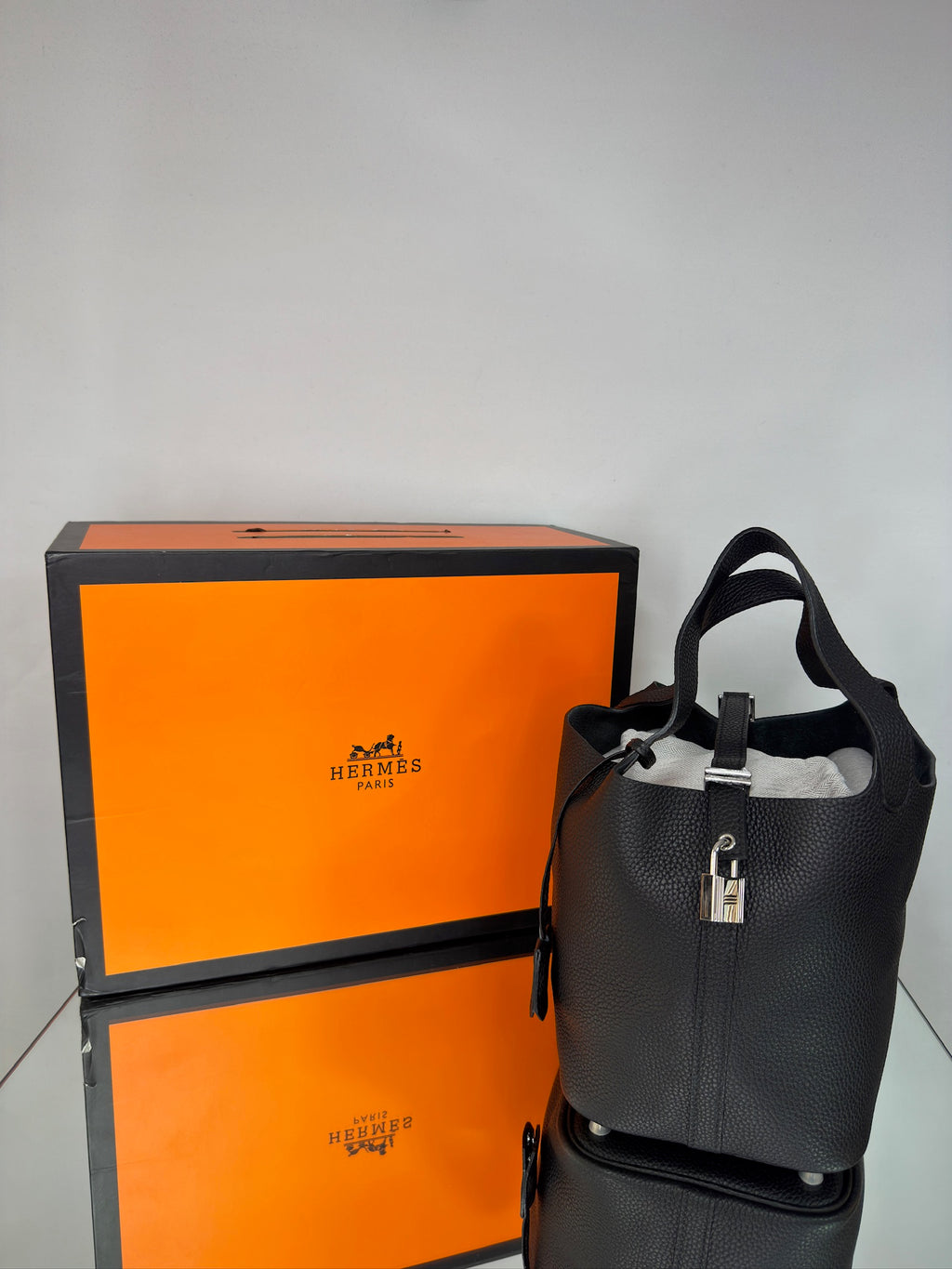 Hermès Picotin Lock 18 – Black Clemence Leather with Palladium Hardware