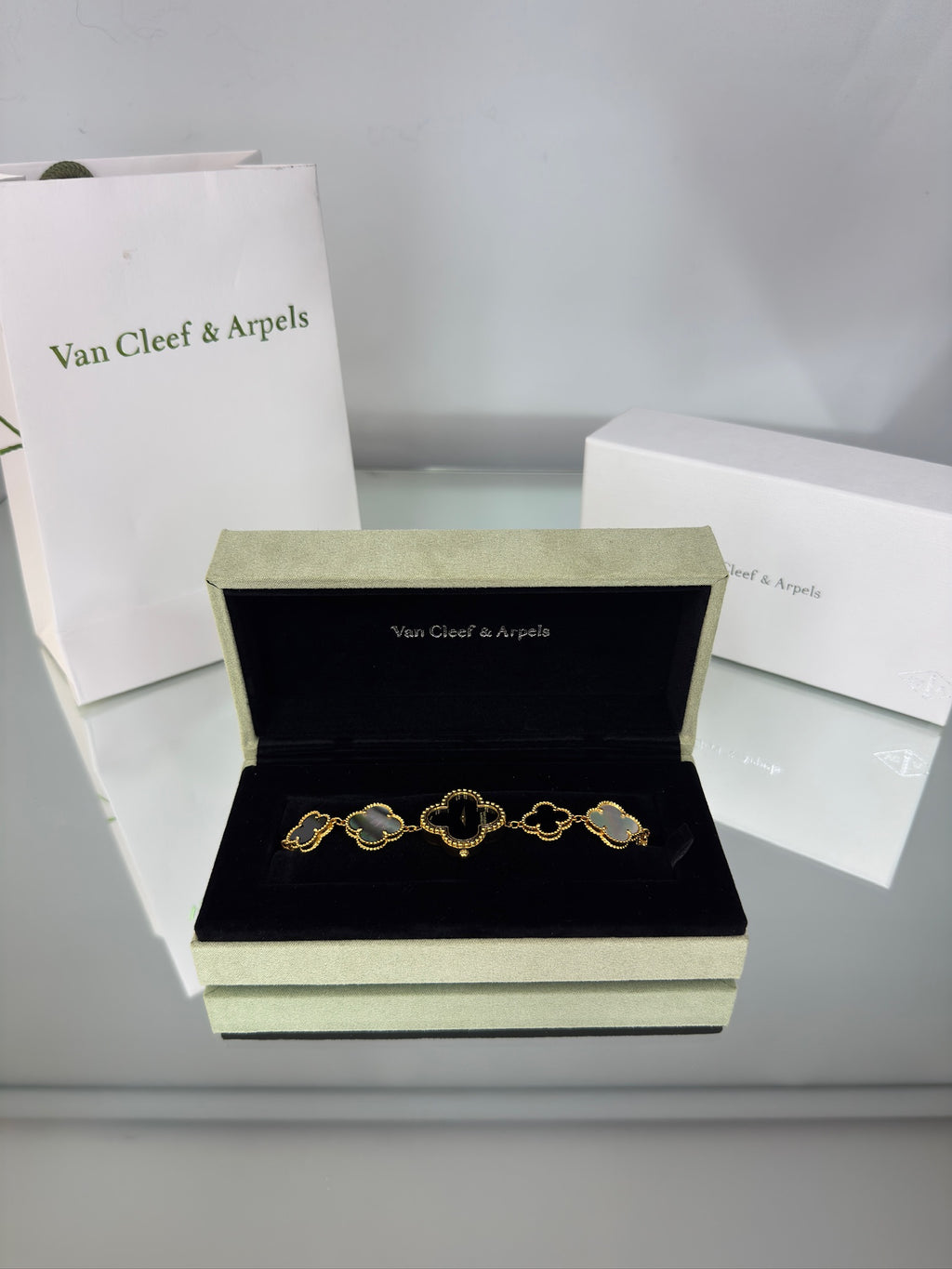 Van Cleef & Arpels Alhambra Watch