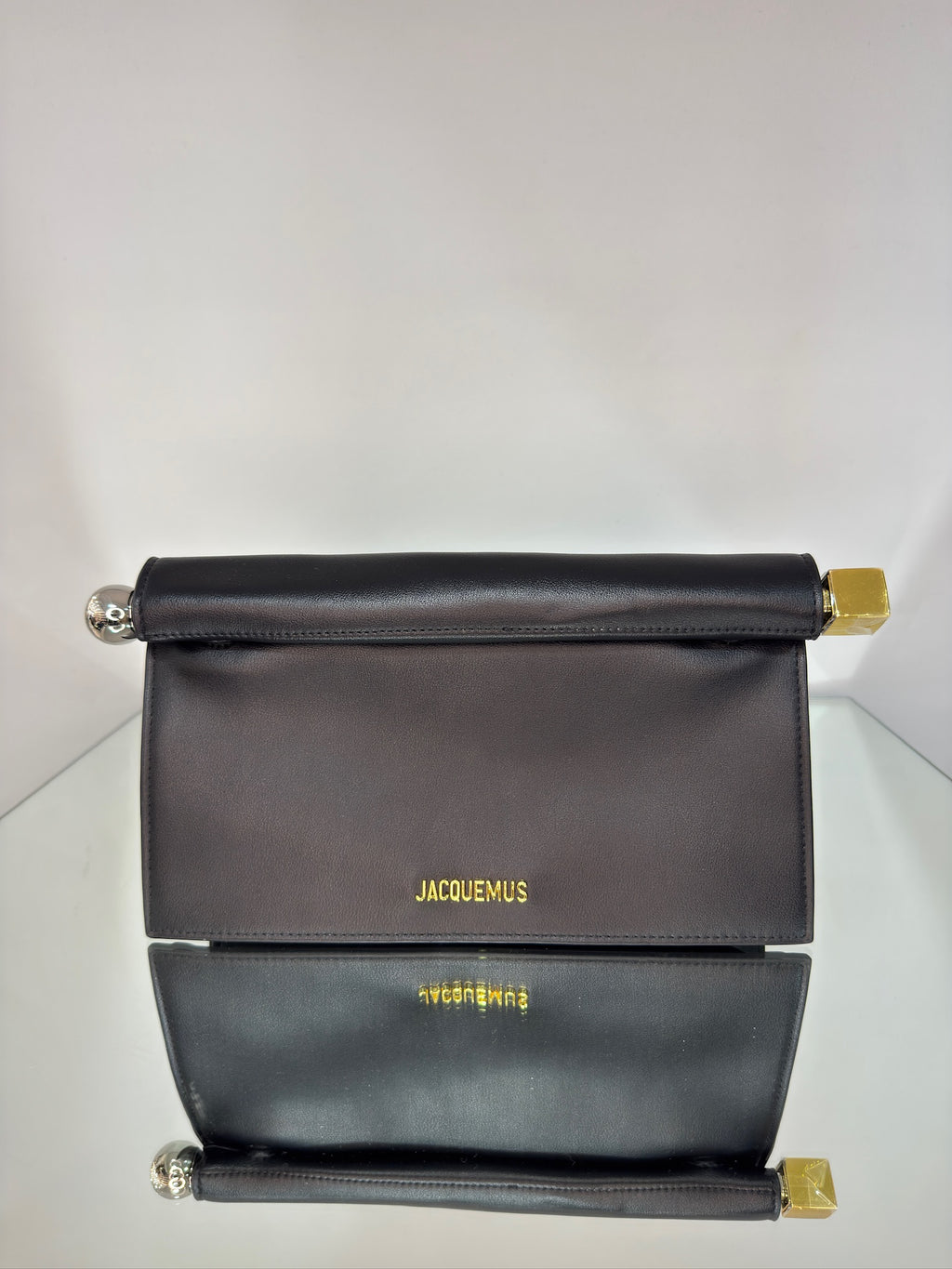 Jacquemus The Rond Carré Clutch