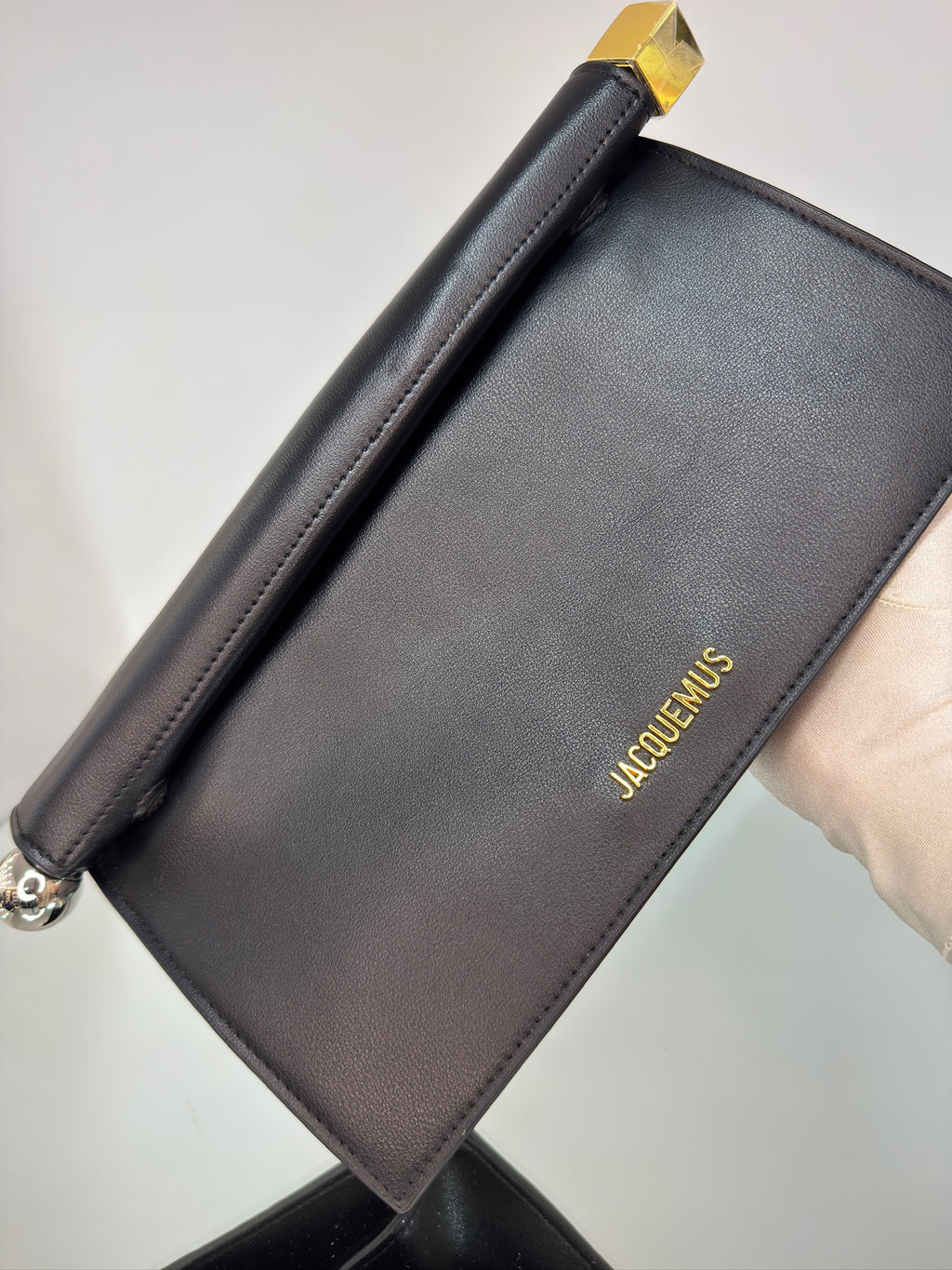 Jacquemus The Rond Carré Clutch