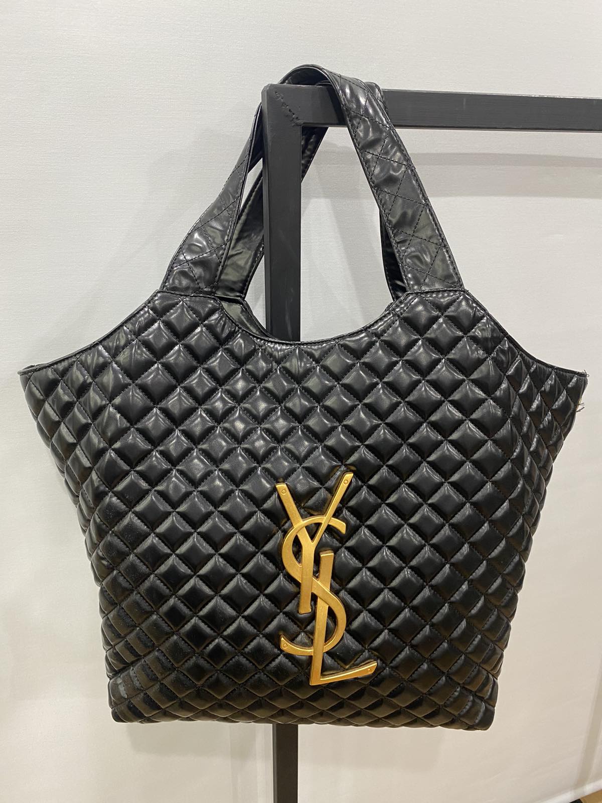 ΤΣΑΝΤΑ YSL