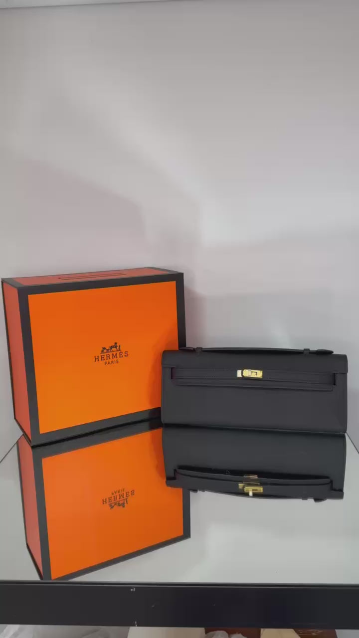 Hermès Kelly Cut Clutch – Swift Leather
